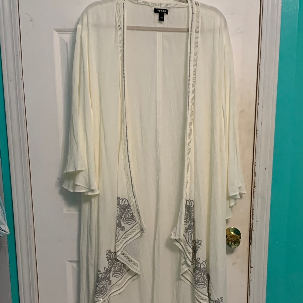 Torrid Kimono
